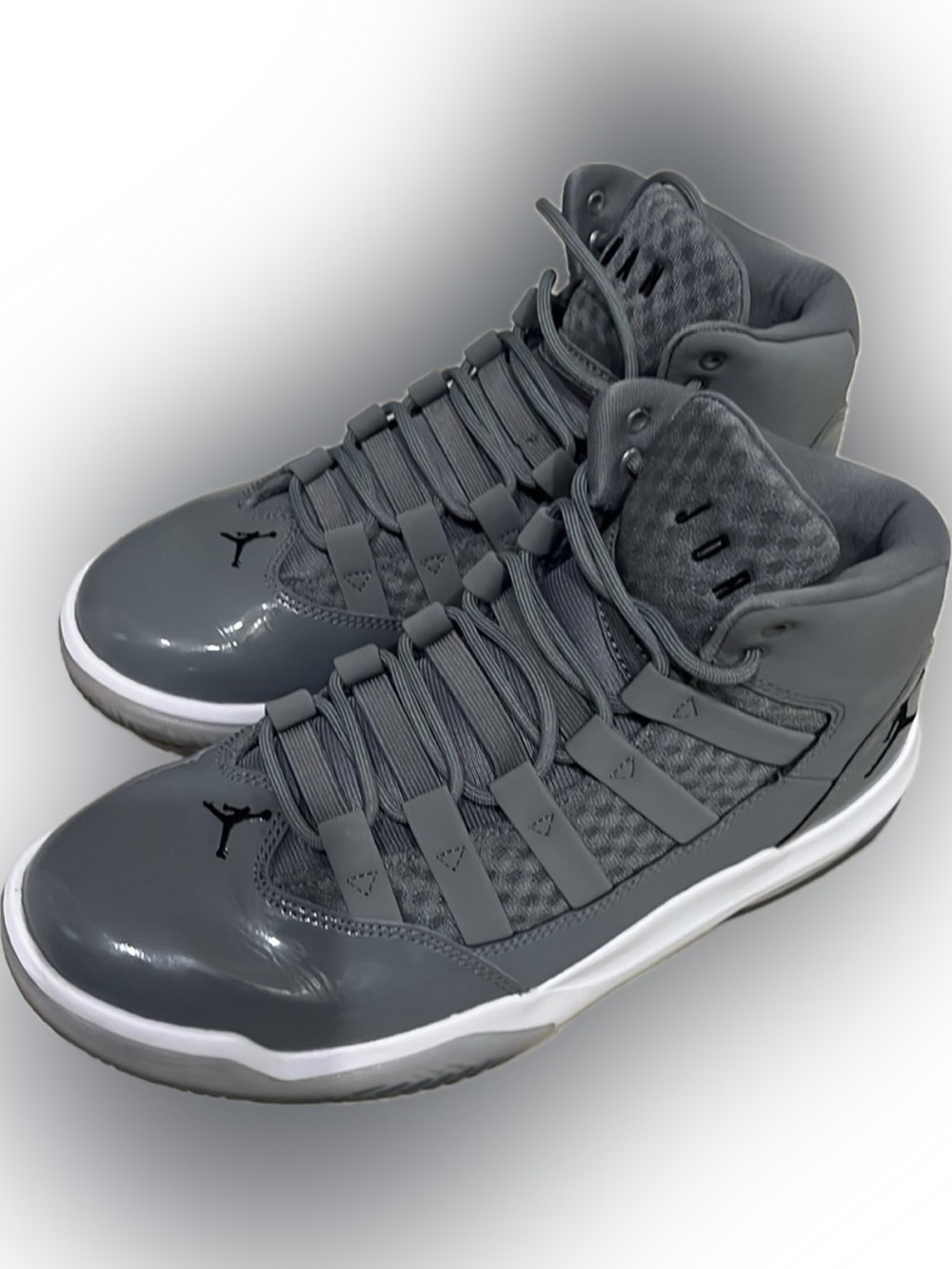 Jordan Men’s Air 6 Ring basketball shoes